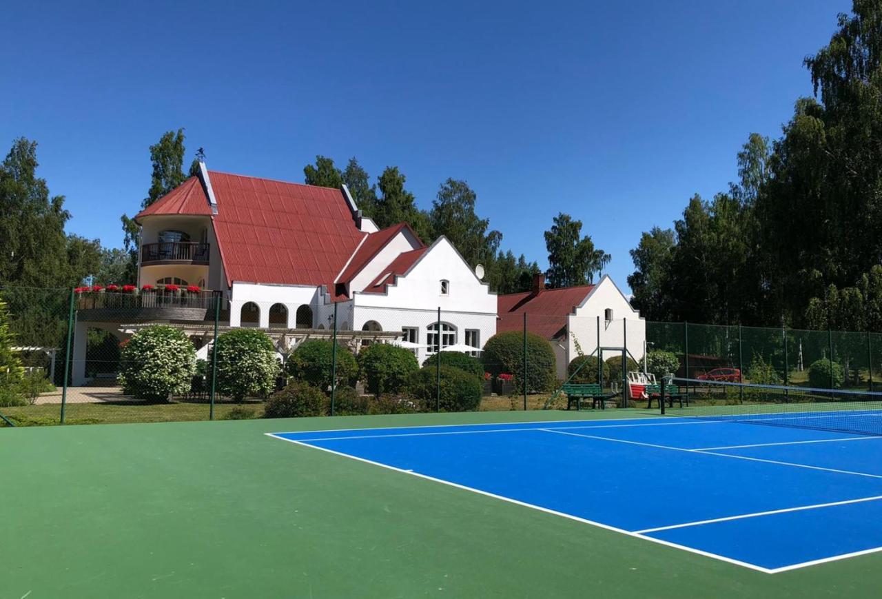 Karle Hotel Vitrupe Εξωτερικό φωτογραφία