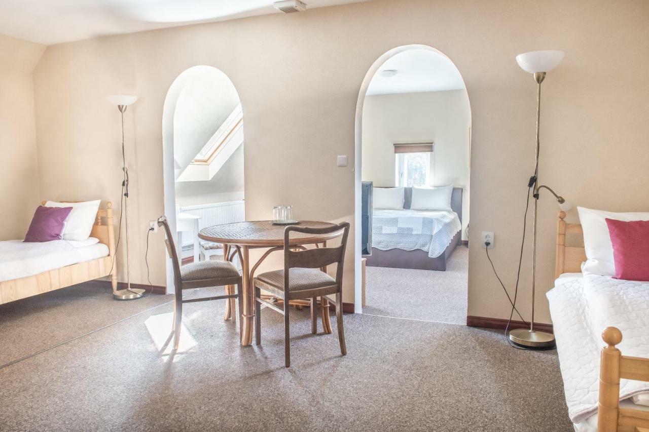 Karle Hotel Vitrupe Εξωτερικό φωτογραφία