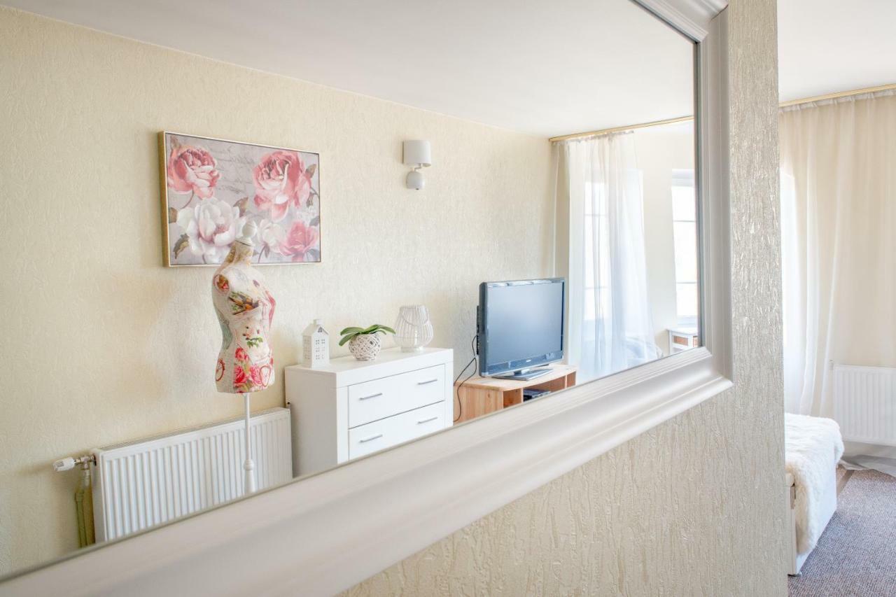 Karle Hotel Vitrupe Εξωτερικό φωτογραφία