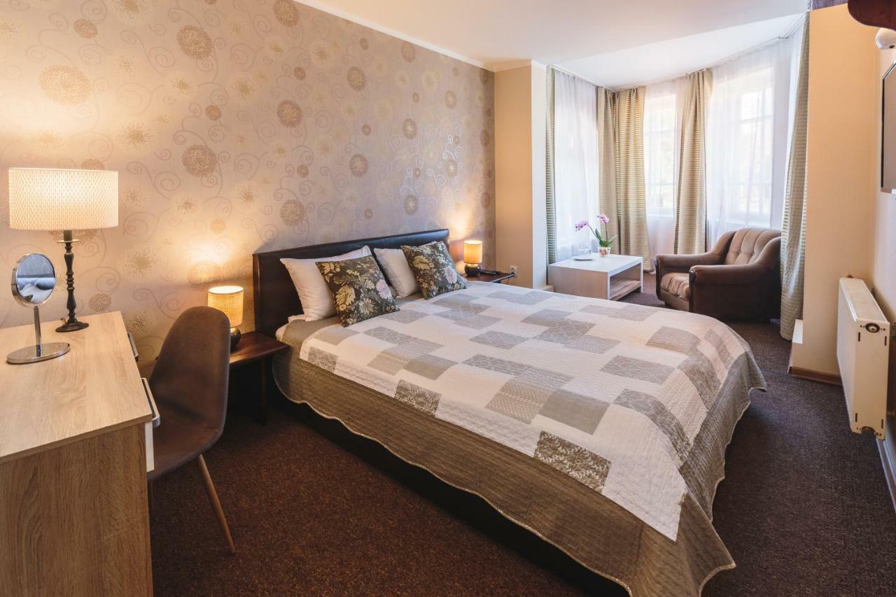 Karle Hotel Vitrupe Εξωτερικό φωτογραφία