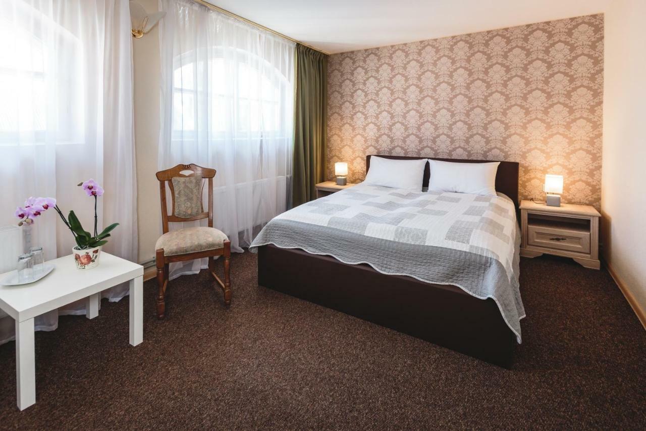 Karle Hotel Vitrupe Εξωτερικό φωτογραφία