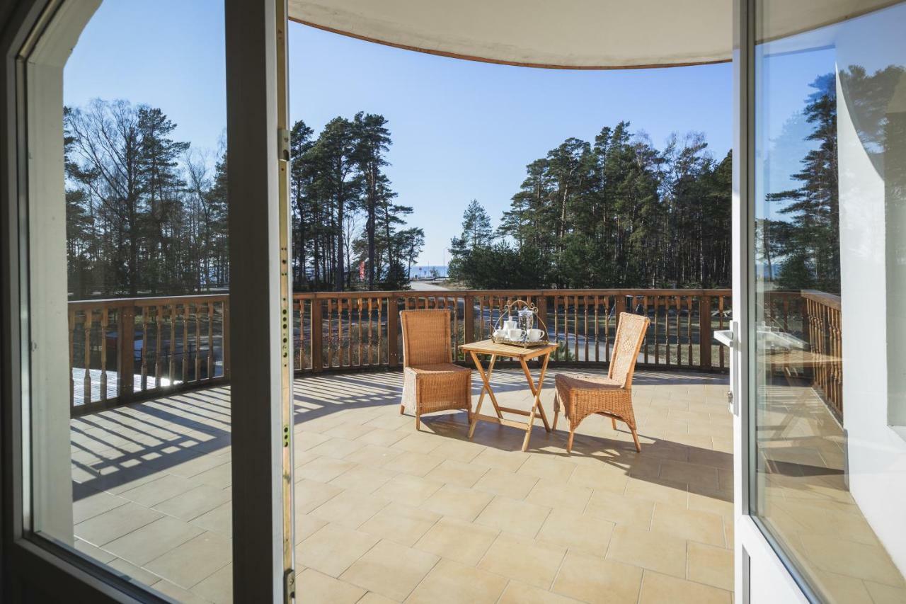 Karle Hotel Vitrupe Εξωτερικό φωτογραφία